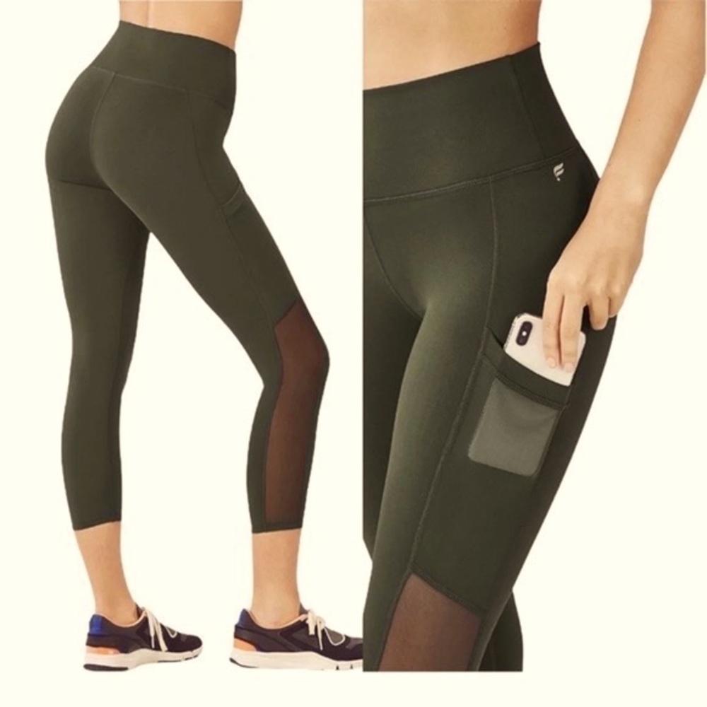 Fabletocs Onthego Crop Leggings with Pockets